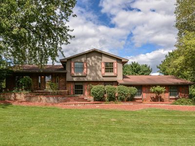 5056 Christine Dr, Ann Arbor, MI, 48103