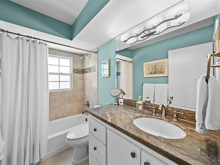 4705 W San Rafael St — Photo 28