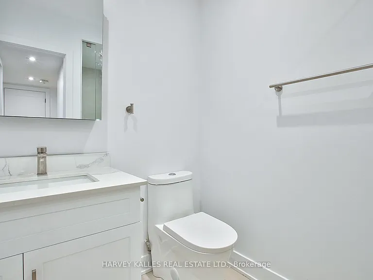 112 4th St — Photo 16