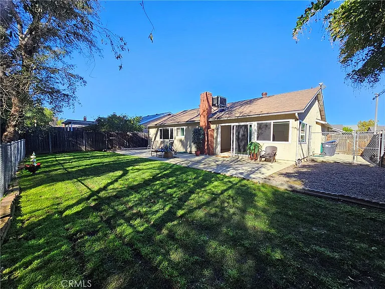 3953 Bayberry Dr — Photo 19