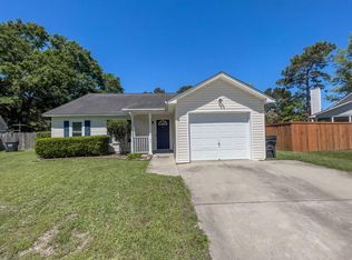 102 William St, Summerville, SC 29486