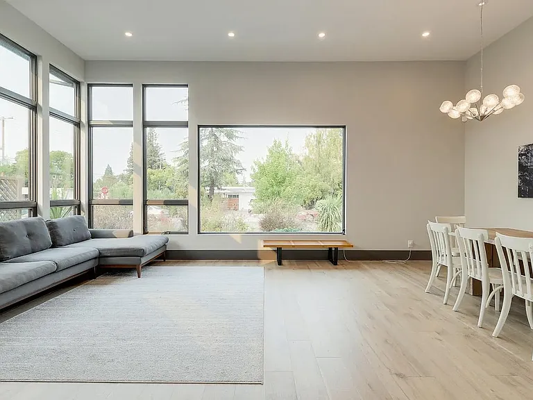 3156 Ramona St — Photo 10
