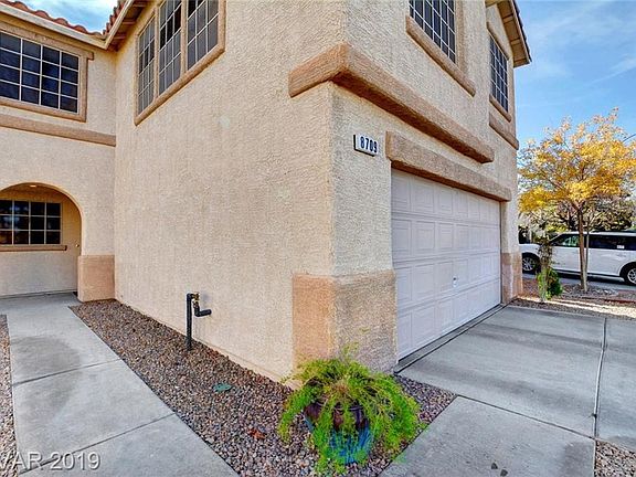 3rd image of 8709 Shady Pines Dr