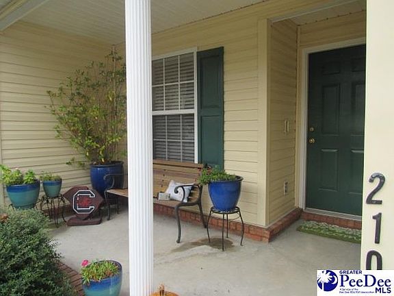 2nd image of 2104 Kentwood Dr