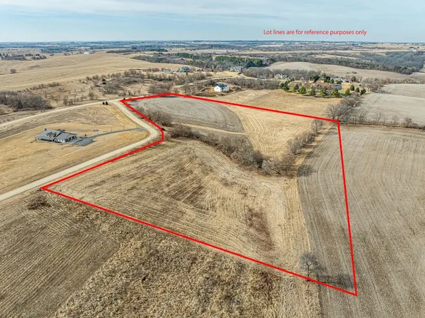 Deerfield Dr, Monroe, WI 53566