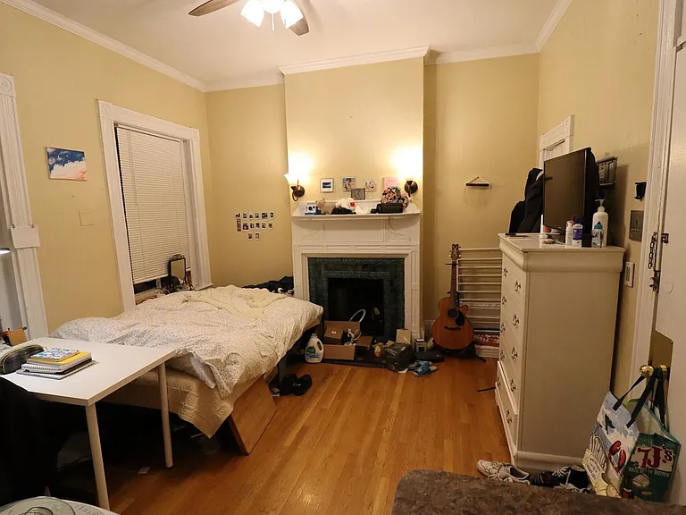 48 Hereford St #6 — Photo 2