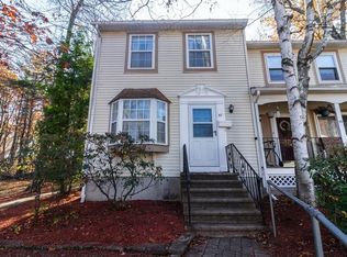 57 1st St, Worcester, MA 01602