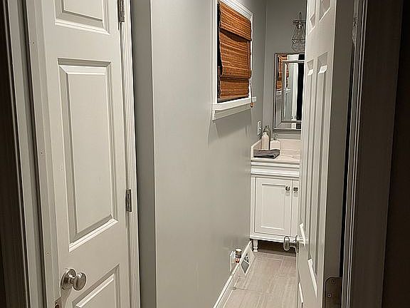 Master Bathroom Walkway