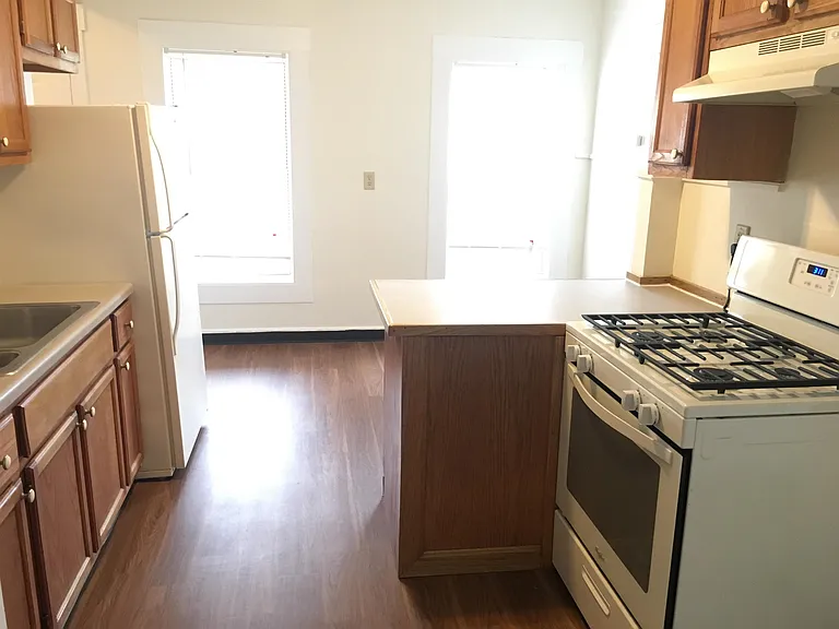 77 Ferry St #1W — Photo 14
