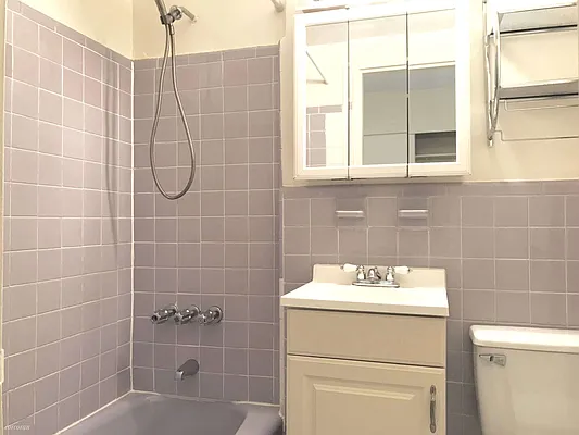 Rented by Corcoran | media 17