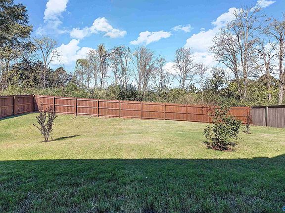 2nd image of 307 Anna Dora Way
