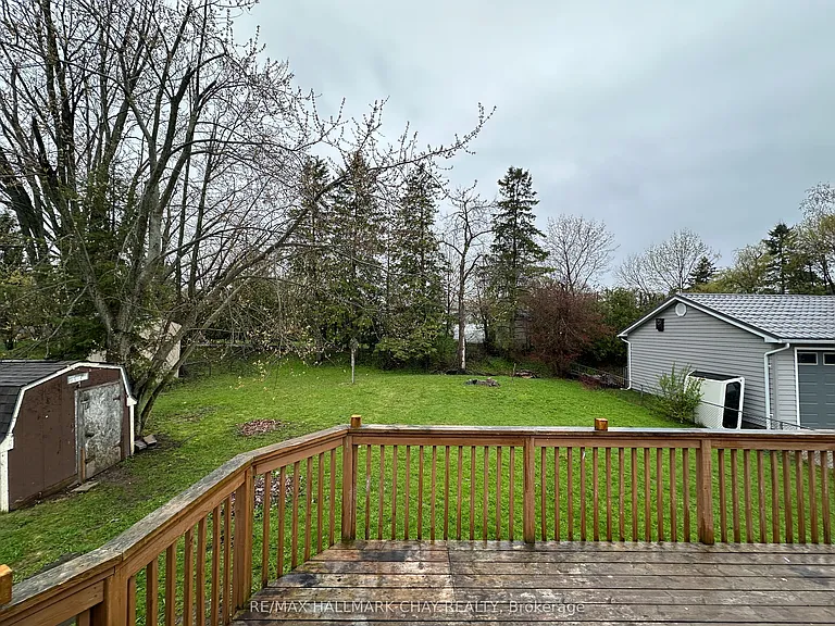 278 Pine Dr — Photo 8