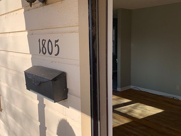 2nd image of 1805 8th Ave