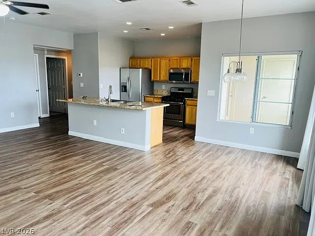 1320 Red Gable Ln #202 — Photo 3