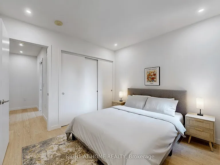 798 Dovercourt Rd #2 — Photo 17
