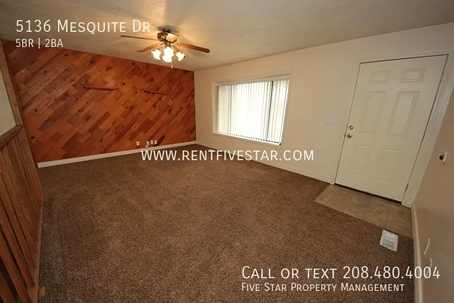 Spacious 5 Bedroom Home with Fenced Yard! — Photo 2