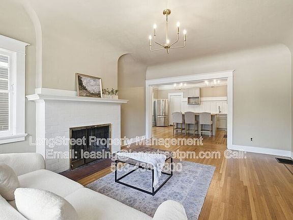 2nd image of 2249 E Burnside St