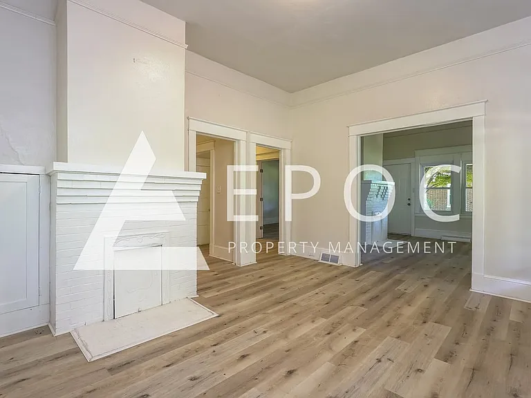 806 Lawsonville Ave — Photo 5