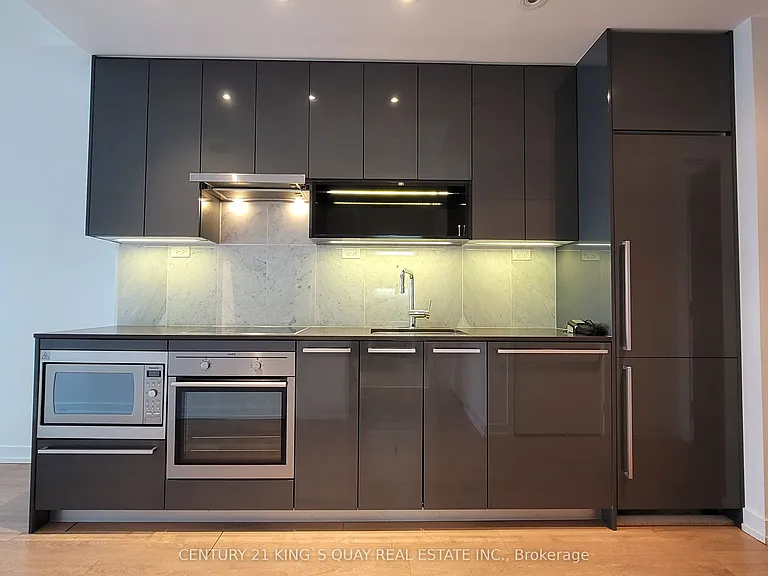 115 McMahon Dr #1708 — Photo 9