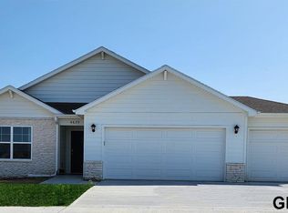 8513 S 184th Way, Omaha, NE 68136