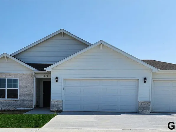 8513 S 184th Way, Omaha, NE 68136