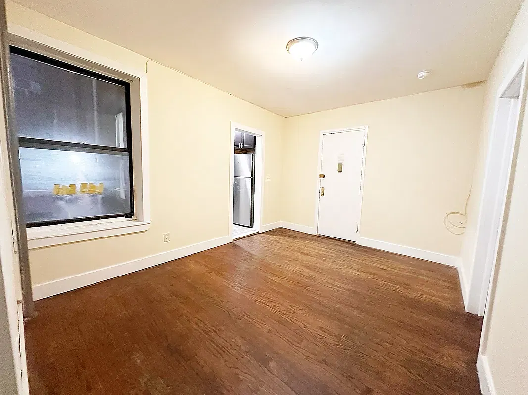 8630 23rd Avenue — Photo 3