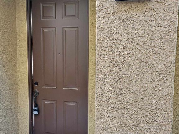 3rd image of 9303 Gilcrease Ave Unit 1030