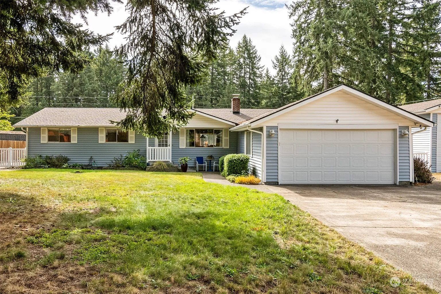 835 Marci Court SE photo 1