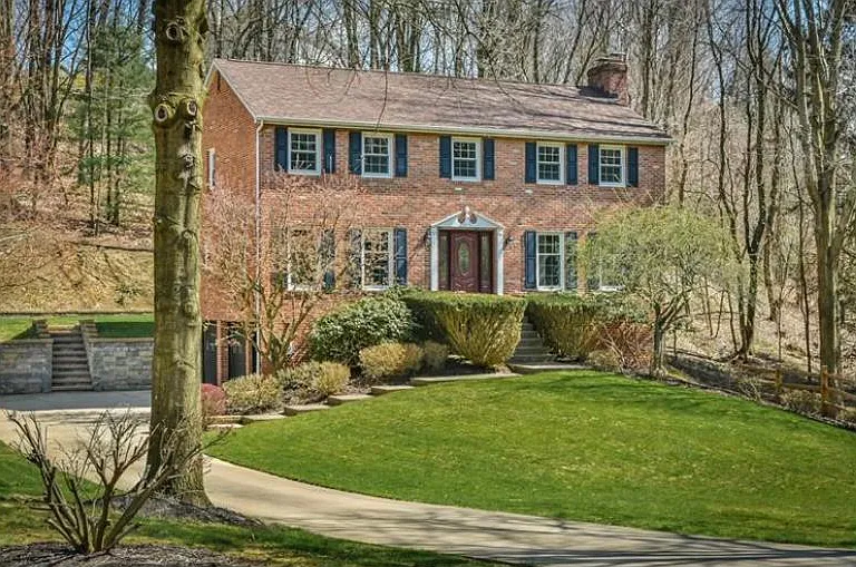 389 Pine Valley Ct — Photo 1