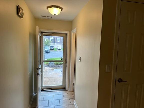 3rd image of 4704 Sweetwood Ct