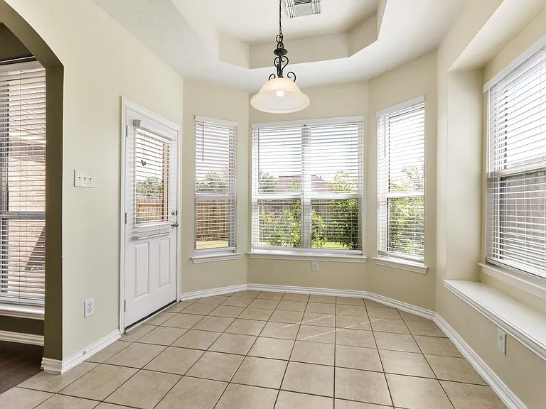 6642 Redberry Glen Ln — Photo 16