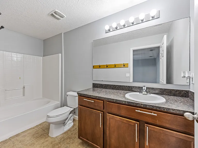 2745 Revolution St #101 — Photo 18