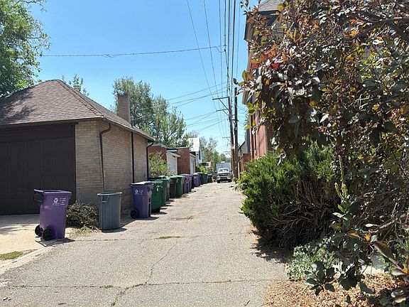 5th image of 1816 E 25th Ave