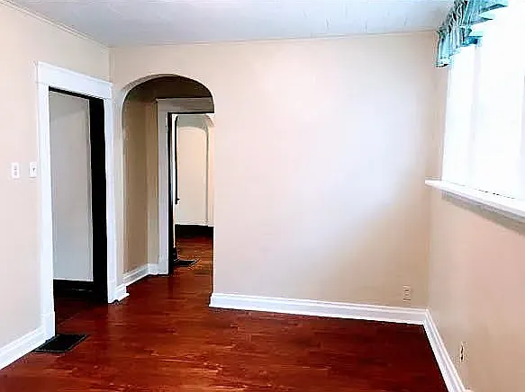 2208 Highland Ave — Photo 9