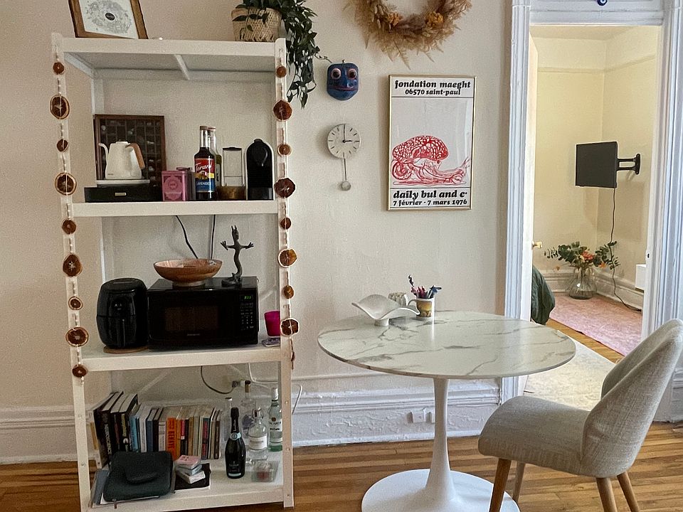 1st image of 160 Claremont Ave APT 5C