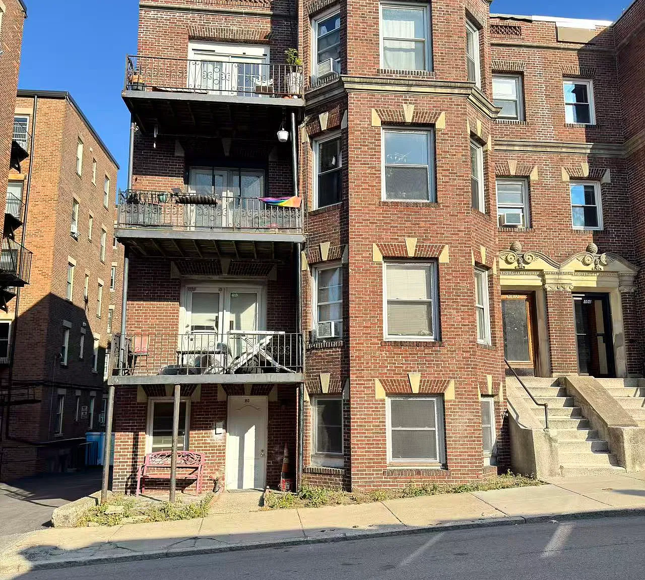 160 Allston St — Photo 1
