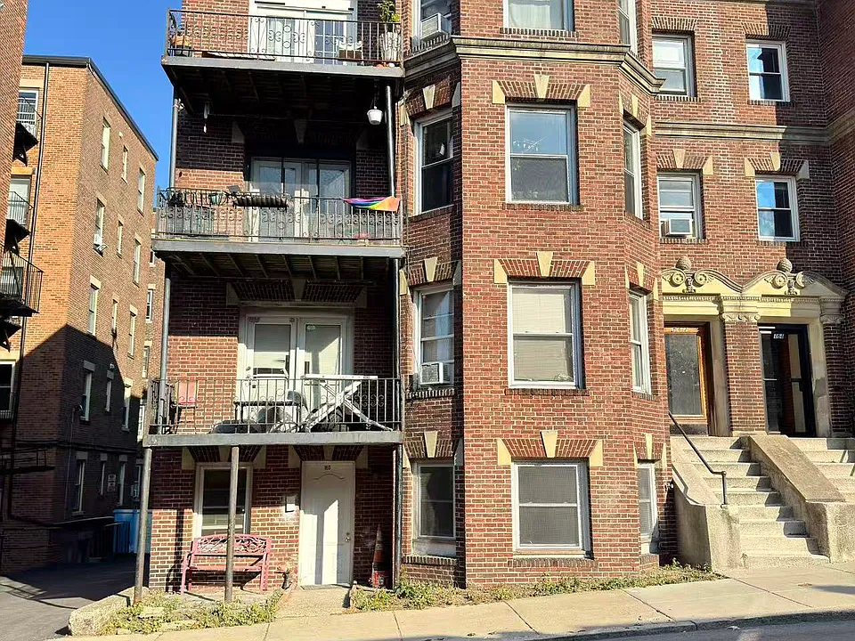 160 Allston St