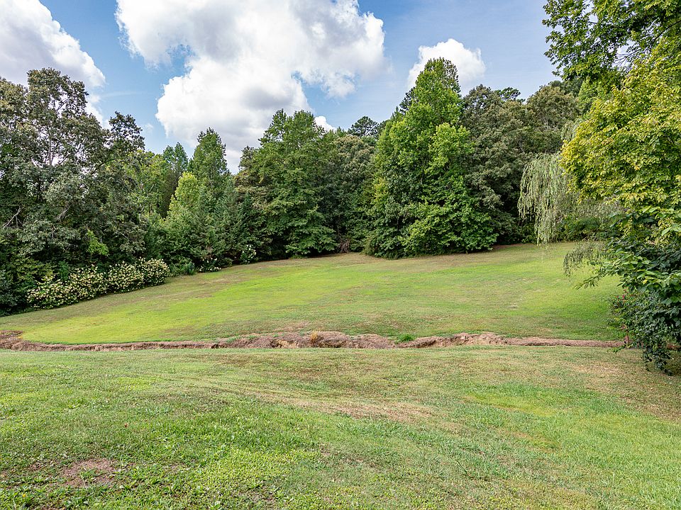 2nd image of 6851 Ward Rd
