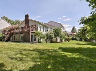 7 Tomahawk Dr, Wayne, NJ 07470