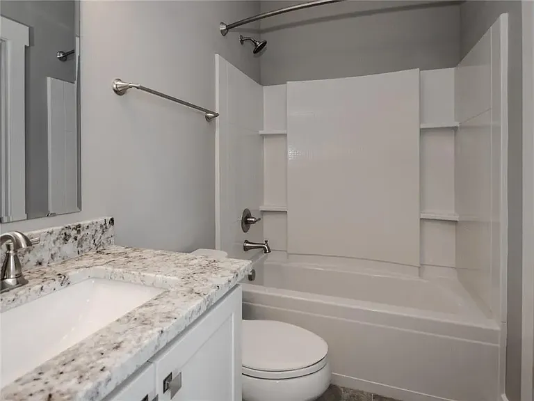 15231 Mystic Rock Dr — Photo 35