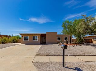 7182 N Northlight Dr, Tucson, AZ 85741