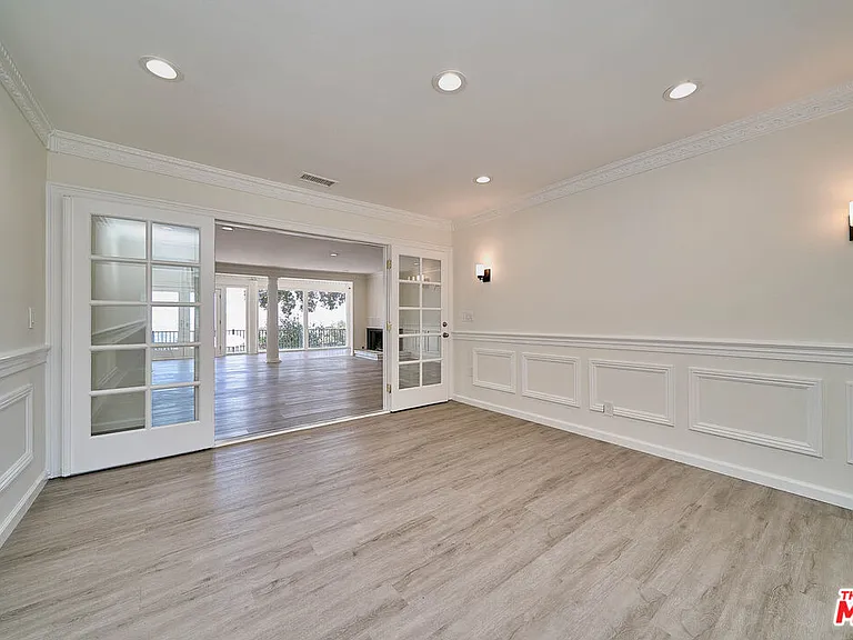 140 Mount Olive Dr — Photo 32