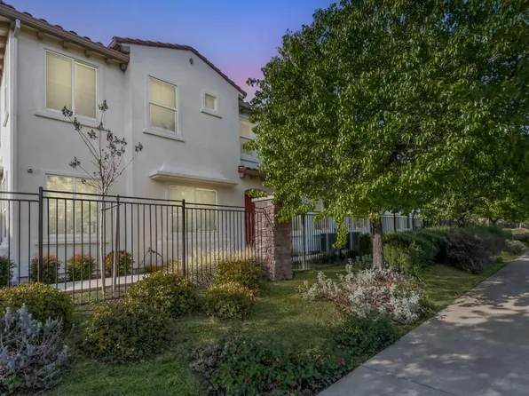 5301 E Commerce Way Unit 74102, Sacramento, CA 95835