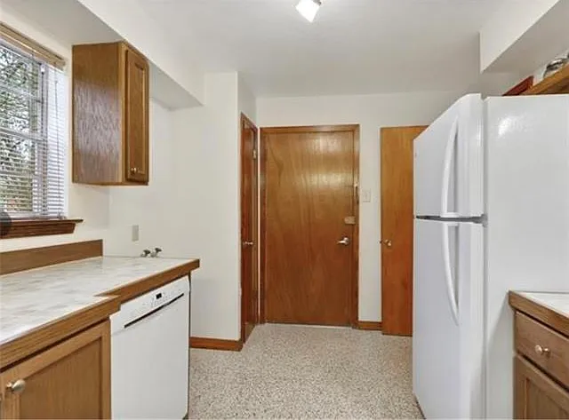 4401 Yale St #B — Photo 9