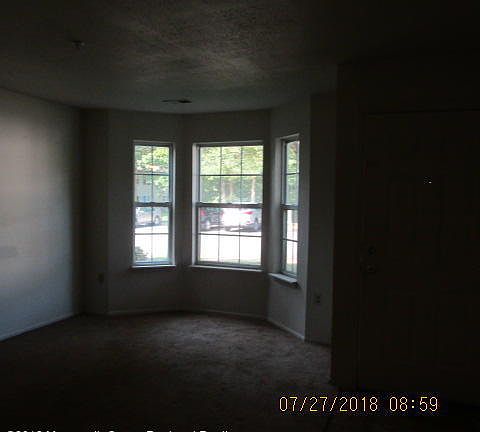 2nd image of 2005 Grassy Hollow Dr