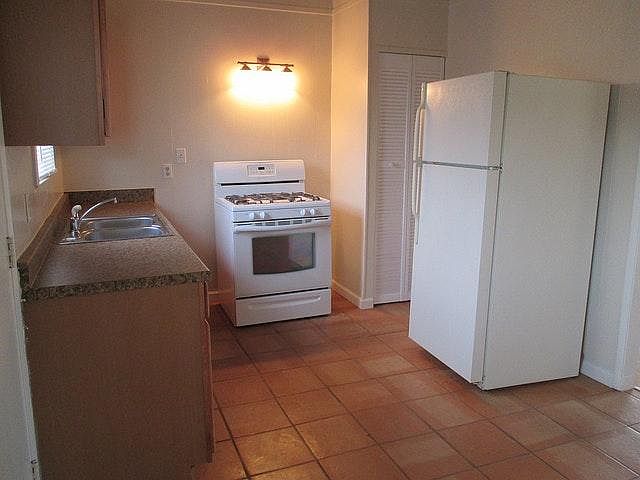1st image of 4455 Pacific St APT 10