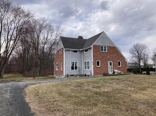 169 River Rd, South Deerfield, MA 01373