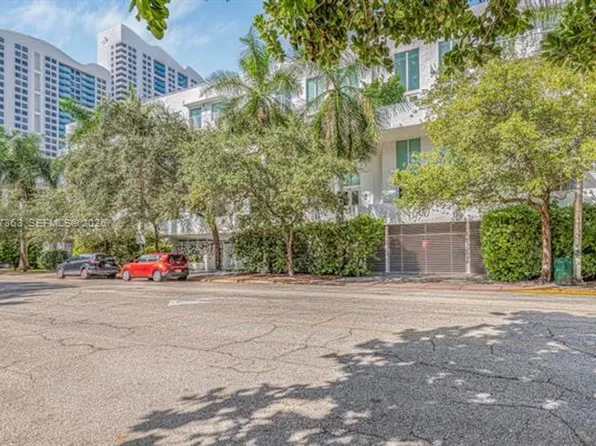 1428 West Ave APT 206, Miami Beach, FL 33139