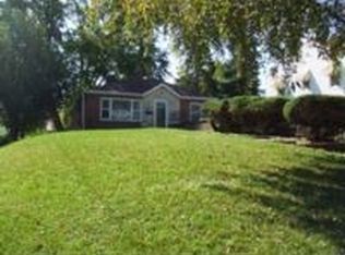 5027 Pratt St, Omaha, NE 68104