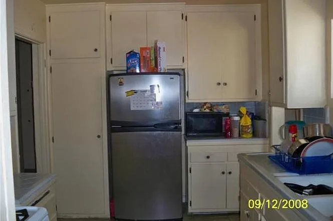 1775 Bonnie Brae St — Photo 22